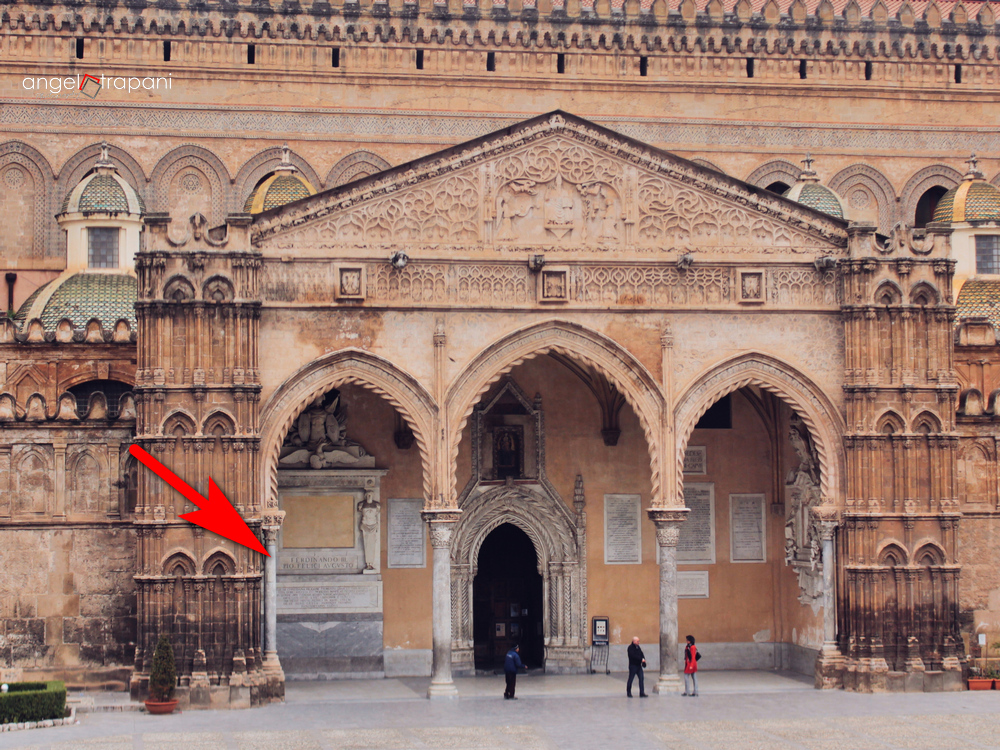 Il Porticato meridionale della cattedrale di Palermo (© Angelo Trapani)